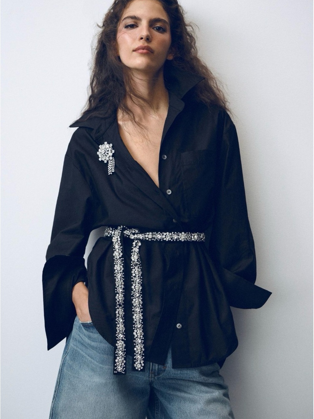 Hutch Black Oversized Shirt with Embellished Belt
